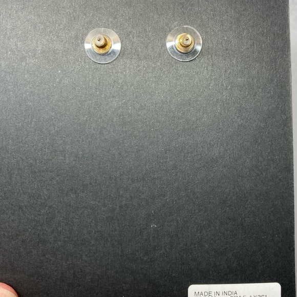 ⭐️ HOST PICK ⭐️NWT J. Crew beaded tassel earrings. 1.75” long - Picture 4 of 9